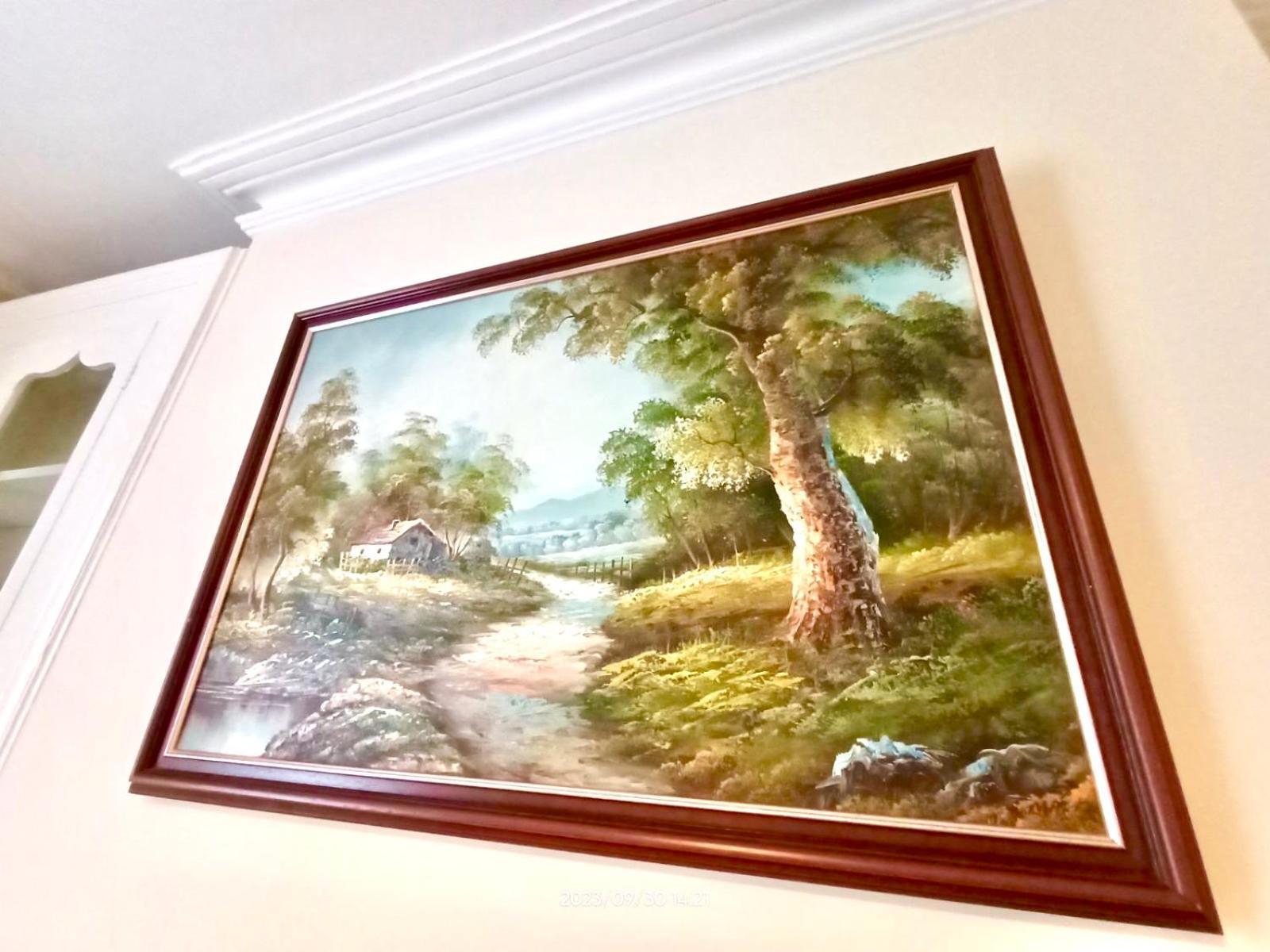 Traditional English House Дарби Екстериор снимка
